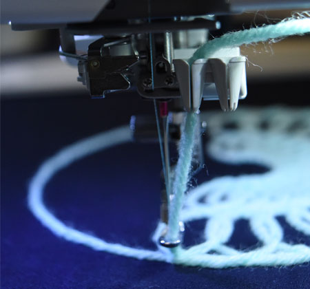 Pied couché pour broderie, Janome