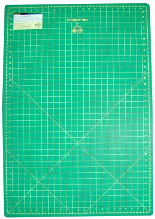 OMNIGRID - Cutting Mat Green with Yellow Grid 24in x 36in